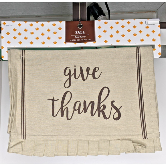 Thanksgiving GIVE THANKS Table Runner Natural Cotton 72" x 14" Ruffle Ends NWT - Picture 3 of 3